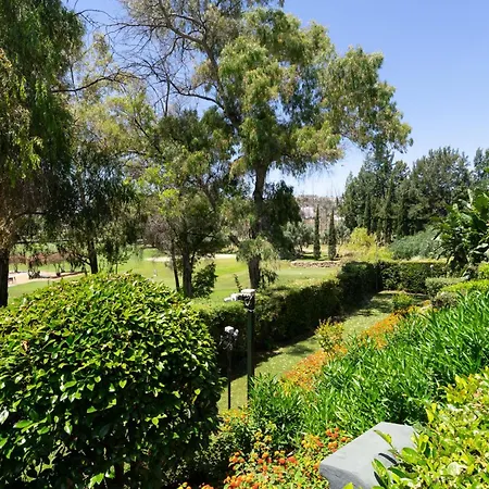 Daire Benatalaya Golf Views Estepona