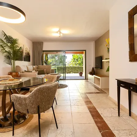 Daire Benatalaya Golf Views Estepona