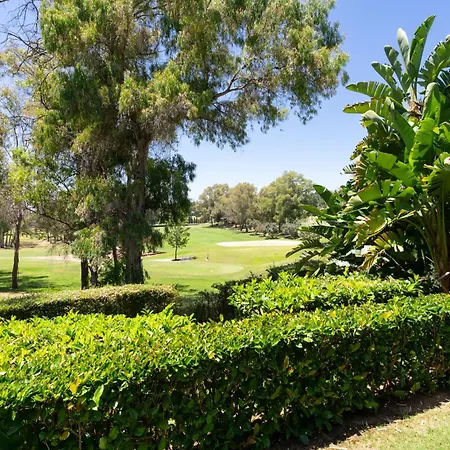 Daire Benatalaya Golf Views