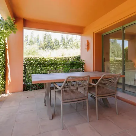 Daire Benatalaya Golf Views
